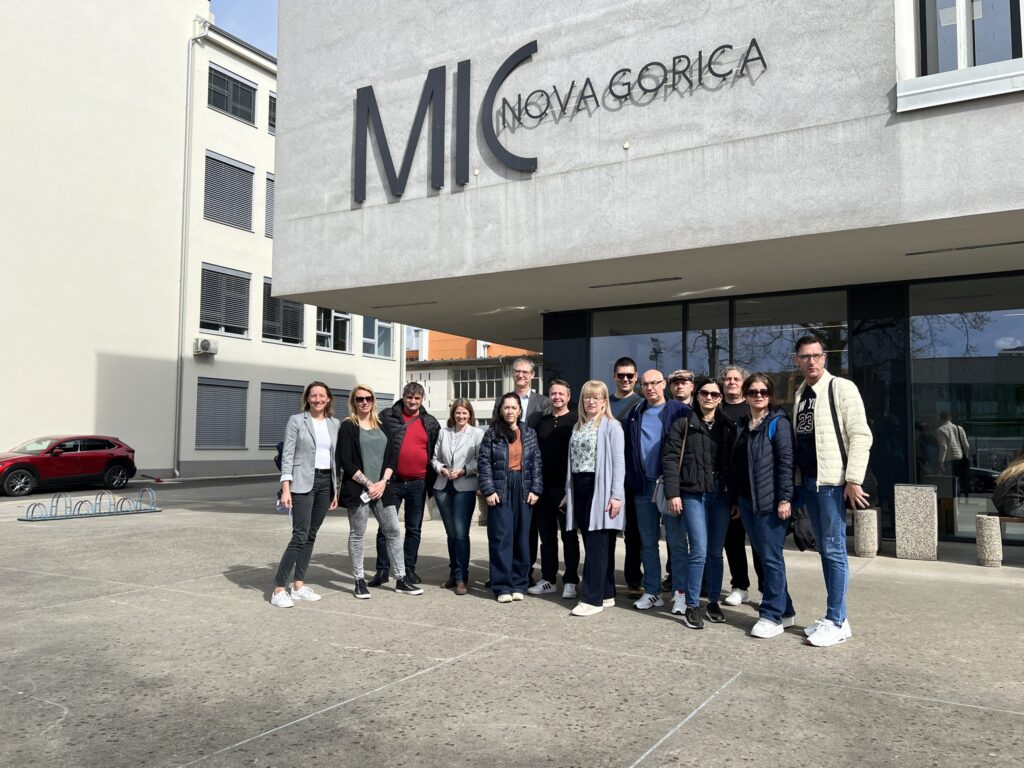 Podpis memoranduma o sodelovanju med Šolskim centrom Nova Gorica in šolo Nikola Marev iz Strumice
